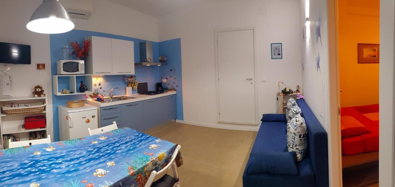 Casa Vacanza & Suite Joy Пескьера-дель-Гарда Экстерьер фото
